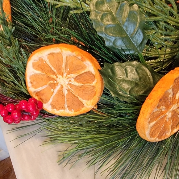 Winter Wreath Centerpiece Table Arrangement Decor Orange Berries Oranges - Picture 2 of 6